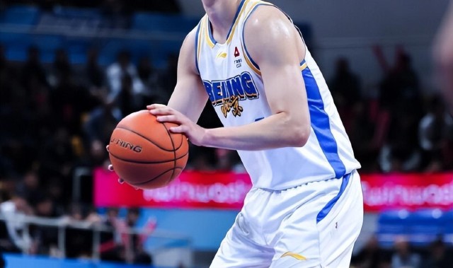 世界杯客户端下载安装说明-北京又遭爆冷吞连败！史密斯45+9+9献关键三分 周琦9+10杰曼34+6