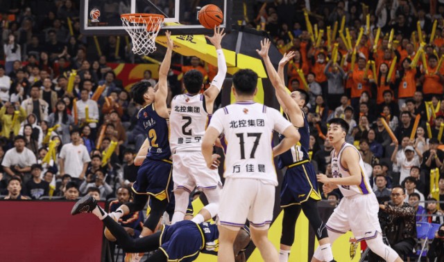 世界杯高清赛事直播地址-北控29分惨败揪出罪人！国手控卫9中2+正负值最低，坑惨张庆鹏