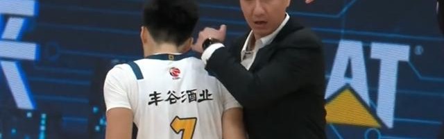 世界杯客户端下载安装说明-幸亏没去广东！19岁菜鸟打成四川小外援，场均得分高于徐杰胡明轩