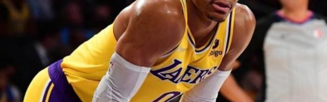 世界杯官方直播app官网下载入口-韦少季前赛发挥糟糕 某高管：再这样湖人会交易他