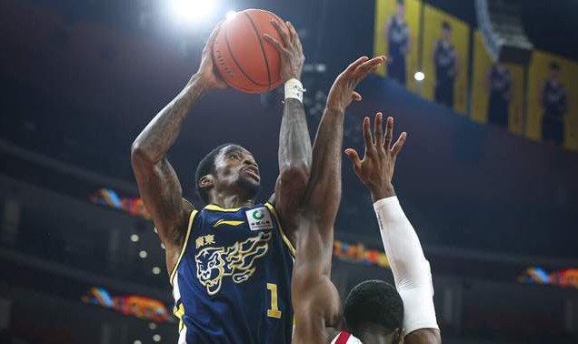 世界杯手机观看软件下载-CBA最新排名！广东连升2名杀到榜首，首钢重返第4，辽篮仅排第15